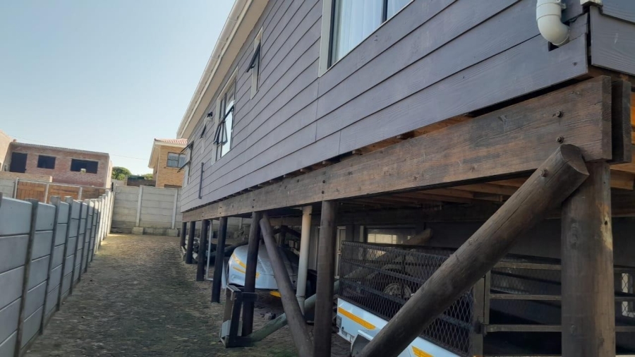 3 Bedroom Property for Sale in Kleinbaai Western Cape